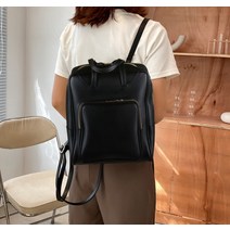 사각 포켓 백팩 GG