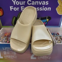 크록스 [2001아울렛중계점]*신상품* 라이트라이드 쿠션감을 가져온 스카이라인 슬라이드~