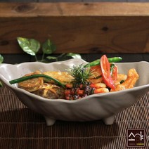 떡볶이 갈비찜 닭도리탕 커리 이쁘게 담기 타원형 도자기 그릇, 그레이