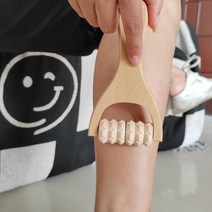 바디롤러핸디마사지 종아리어깨지압셀프케어 뭉친근육풀기나무괄사맛사지, 원형, 1개