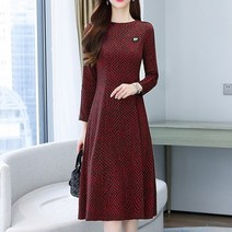 잇츠스타일 여성 가을신상 긴팔 간절기룩 줄 패턴 슬림핏 미디원피스