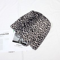 데일리 라이프스타일 레오파드 에코 숄더백