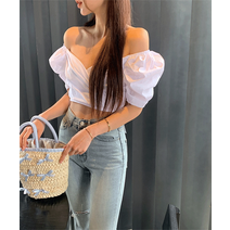 튤립 크롭 퍼프블라우스