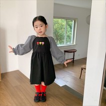 루라줌) 아기 유아 아동 키즈 어린이 돌아기 두돌 블랙 시크 꽃 원피스 봄원피스 봄옷 간절기 어린이집 등원룩 여아 여자아이 치마 코디룩 조카선물 북유럽풍 원피스 여아원피스쇼핑몰