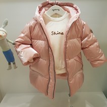 아가방 40% 겨울 베이비페어! 후끈 따뜻 오리털 패딩! 프리미엄 솜털 80% 덕다운 패딩 점퍼 품 조절 가능한 투웨이 지퍼라인이 특별해 겨울 패딩 코트! 샤이닝 패딩
