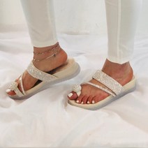 발편한 엄지 큐빅 쪼리 슬리퍼