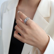 유럽과 미국의 유행하는 질감 시계 체인 스타일 반지 여자 검지 반지 티타늄 도금 액세서리 여자 보색