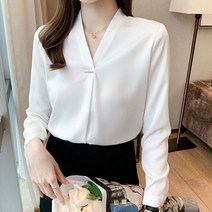 블라우스 브이넥 직장인 오피스룩 치마 코디 데일리