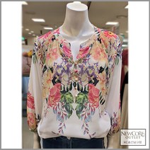 [갤러리아] 베스띠벨리(20SS)쉬폰 플라워 프린트 숏 소매 블라우스 (BABAE4439)BAB4439