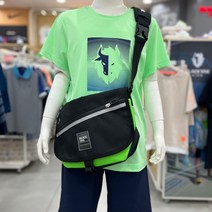 블랙야크키즈 가볍고 실용적인 크로스백 모노크메신저백