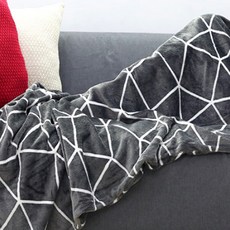 3c882c06-c89c-475a-a3ae-d76e25ab0244.jpg