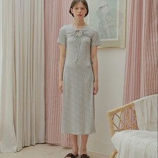 와드로브 DAISY SHIRRING 반팔 원피스