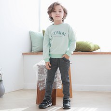 a446f12b-b1ae-4e4d-a736-62d7bf242842.jpg