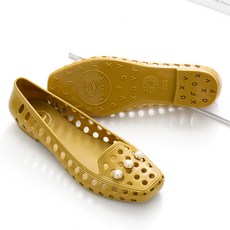 통기성펀칭고무신