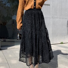 펀칭레이스스커트