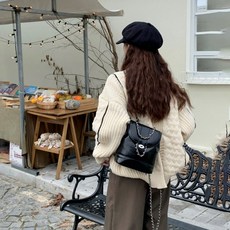 여성용 데일리 체인 백팩