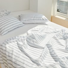 BAZAAR 涼爽人造絲夏季薄被, 現代線