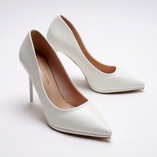 여성스틸레토힐