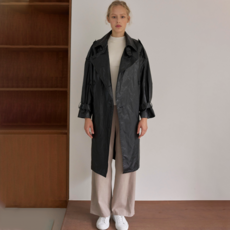 라티젠 LTG5 FAKE LEATHER TRENCH COAT