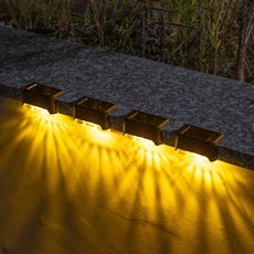 Luaz 明亮的太陽能LED階梯燈戶外花園燈 4入, 黃光色