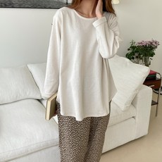 레나 라운드 베이직 티셔츠