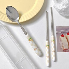 메종앳홈 큐트일러스트 학생 직장인 도시락 숟가락 + 젓가락 + 케이스 세트, 옐로우체크, 1세트