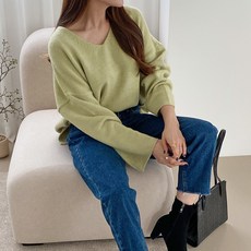여성용 텐달린 박시핏 언발 V넥 니트 cpnt4114k2b