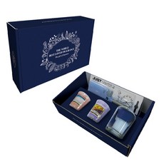 YANKee CANDLe 香氛蠟燭禮物組，香氛蠟燭 49公克 2入+玻璃燭杯 1入+蠟燭點火器 1入