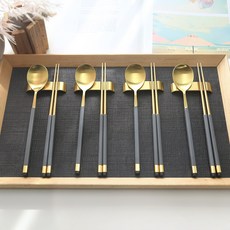 보겐 국산 스퀘어 투톤 골드 수저 + 받침 4인세트, 차콜, 1세트, 숟가락 4p + 젓가락 4p + 스텐실버수저받침 4p 차콜, 1세트, 숟가락 4p + 젓가락 4p + 스텐실버수저받침 4p