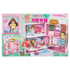MIMI WORLD 迷你MIMI 粉紅提箱旅館 Set, 內附繽紛貼紙, 泳衣/毛呢連身裙/浴袍, 1組
