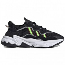 [미국 직구]BOYS BIG KIDS ADIDAS ORIGINALS OZWEEGO CASUAL SHOES EE7772