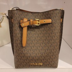 마이클코어스에밀리아