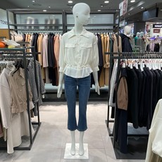 주크 데일리로 입기 좋은!! 퍼프소매 페플럼 블라우스 V212PSC938