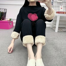 498f01e8130fa46623f9c8948abd8eb40dae423c2d5275557bddd31f0b57.jpg