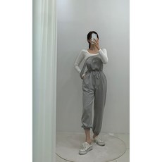 조거점프슈트