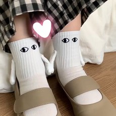 260. 손잡는 자석 양말 - 커플들 사이에 곧 유행할 거 같은 양말