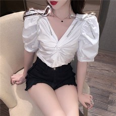 c6c814560a589467930c1b66e56836b1ea94acc68b24bed094892caf554e.jpg