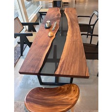 레진테이블 에폭시 통나무 식탁 호두나무 월넛 원목