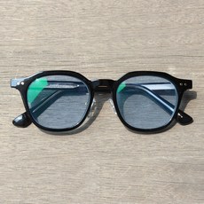 햇빛&자외선에 변하는 변색 선글라스 컬러 틴트 안경 (실내외 겸용)