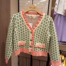 12cb01aace4cf62561ddf97bcf3a934cb8acc6bec436043f07a1d5d052e8.jpg