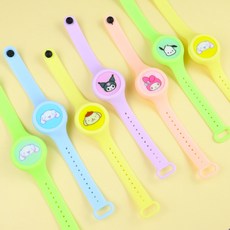 산리오 산리오 LED 모기 팔찌 패치 퇴치 스티커 유아 어린이 초등 여름 캠핑, 산리오 LED 모기팔찌, 쿠로미, 1개