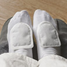 따뜻한 발등핫팩 양말에붙이는 발가락 핫팩 대용량, 김상병발핫팩(20g28봉지=1박스)
