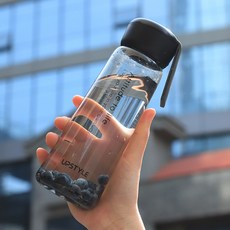bb85b017c0c5e9a7afddbf5be95e5f25e7cc7584f8e3d4df051ca3a95d7a.jpg
