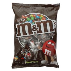 m&m