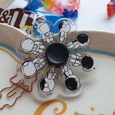 틱톡 인스타그램 우주인 모션 피젯 스피너