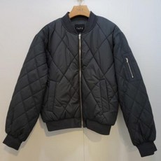 5b62ccf8eab079b0b936660081fc5719567968eb30144b1d003d6f1d10b8.jpg