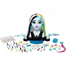 Monster High Frankie Stein 스타일링 헤드 65가지 이상의 네일 헤어 및 얼굴 액세서리 포함 몬스터 하이 인형