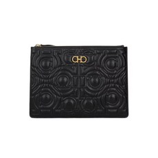 페레가모클러치