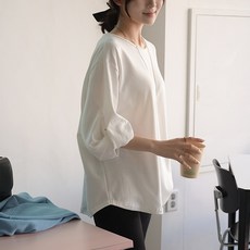 데일리앤 라비앙 여성 5부 꼬임 반팔 퍼프 벌룬소매 티셔츠 봄 가을 루즈핏 플레어 블라우스 티 일리앤 라비앙 여성 5부 꼬임 반팔 퍼프 벌룬소매 티셔츠 봄 루즈핏 플레어 블라우스 티