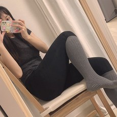 a4b4521daaf86aaa18addca57b1c54cdc075561daa1f1572266db2eb577a.jpg